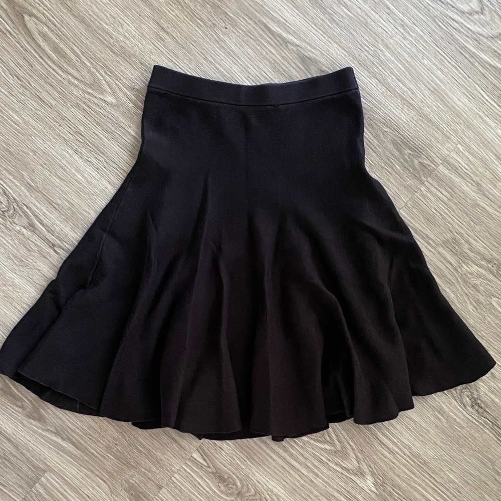 102. Bcbg Elegant Black Women's Skirt